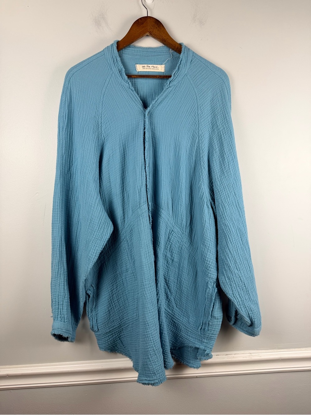 We The Free Summer Daydream gauze Button down in blue size large